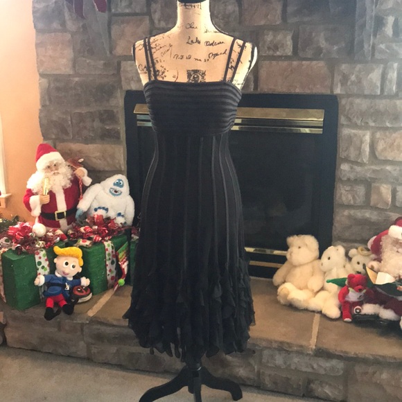 Sexy Black dress - Picture 2 of 5